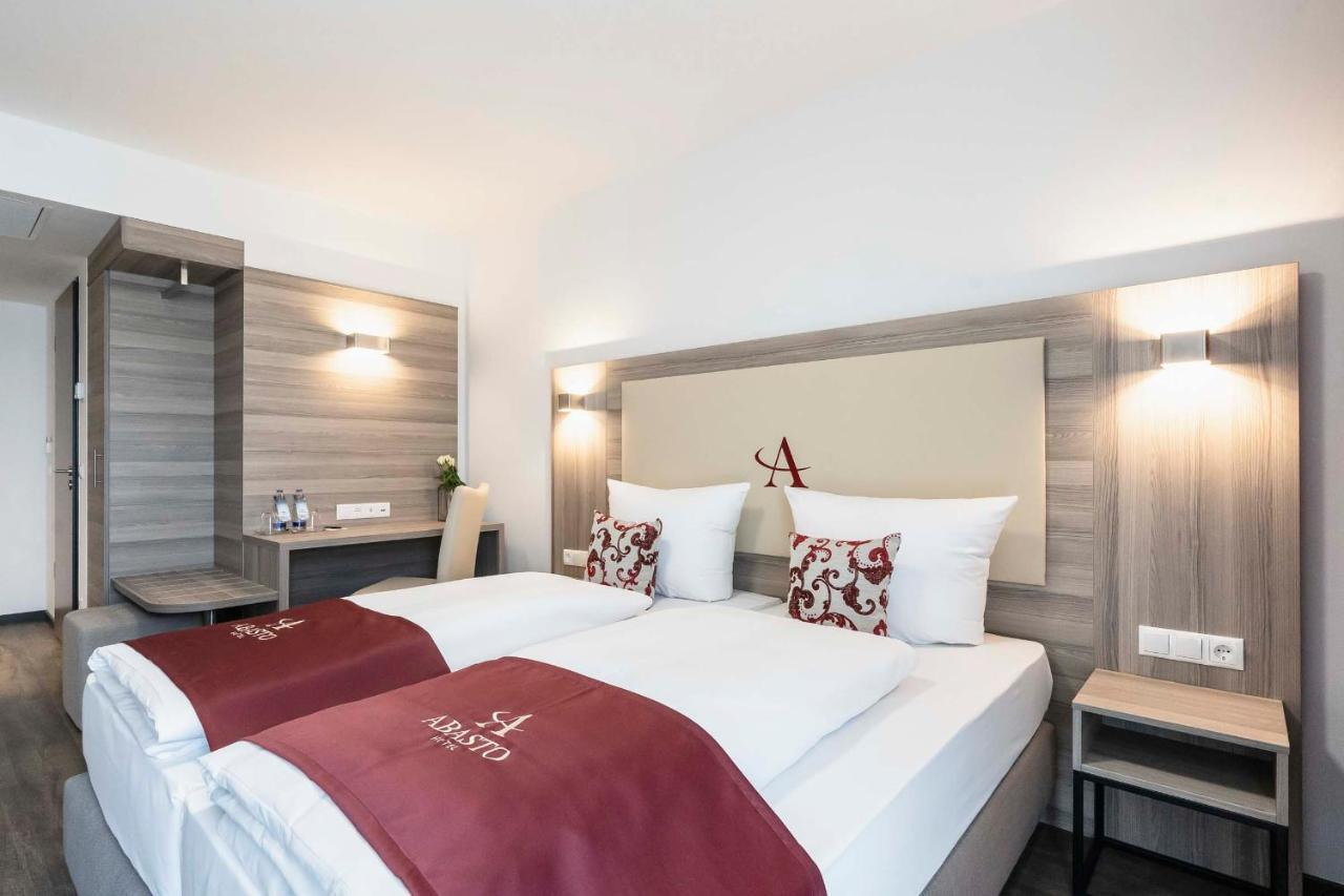 Hotel Abasto Feldmoching 3*