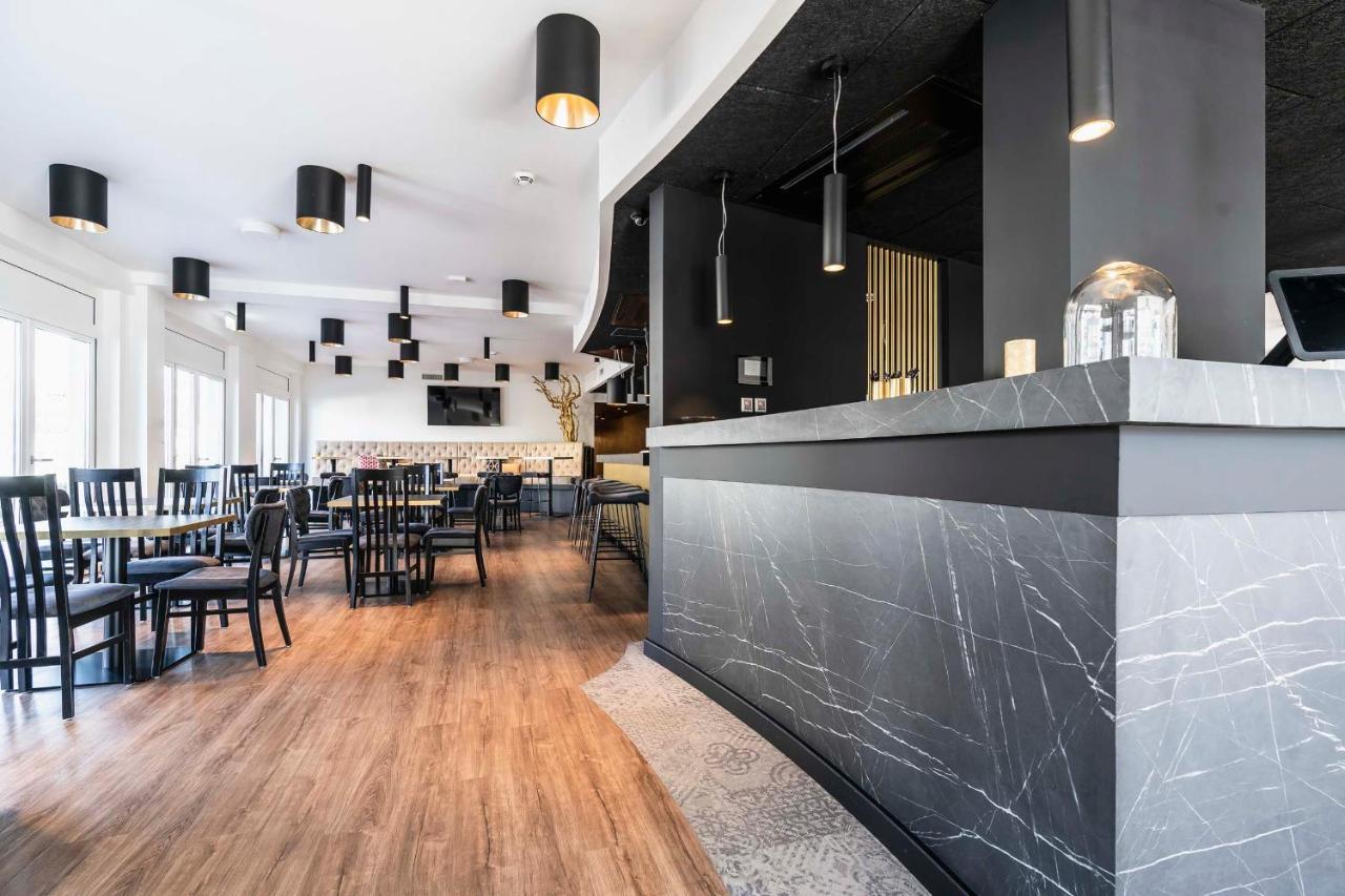 Hotel Abasto Feldmoching 3*